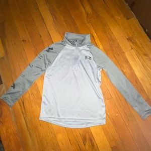 Kids XS Under Armour heatgear 1/4 zip